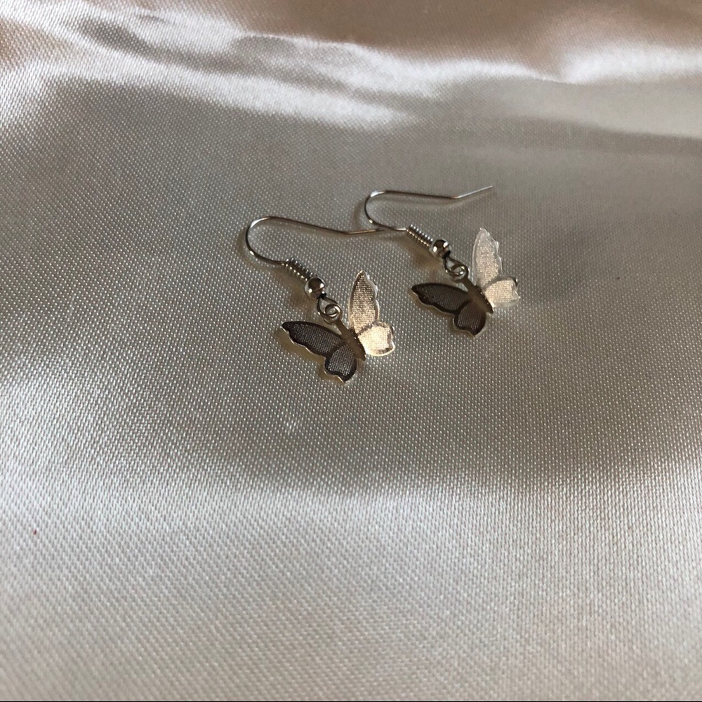 Dainty Silver Butterfly Earrings - Picture 3 of 4